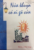Nửa khuya có ai gõ cửa